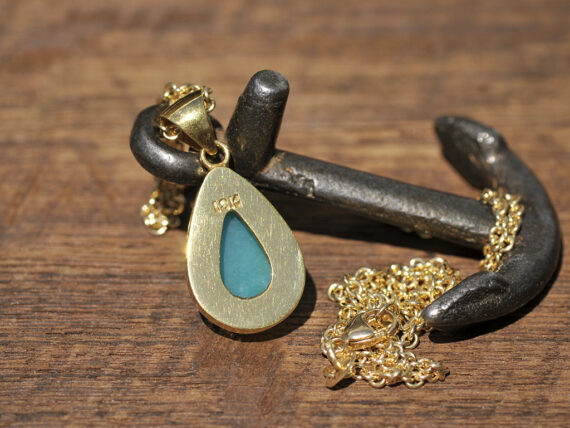 Gem Silica & Gold Pendant