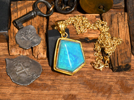 Australian Opal & Gold Pendant