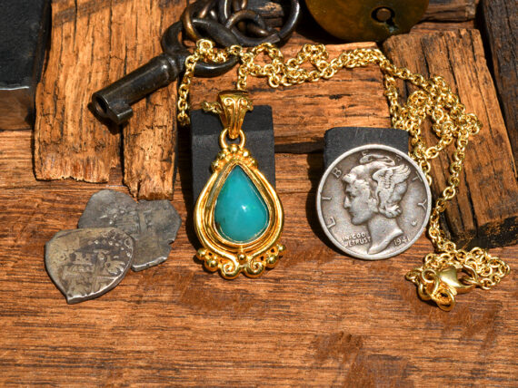 Gem Silica & Gold Pendant