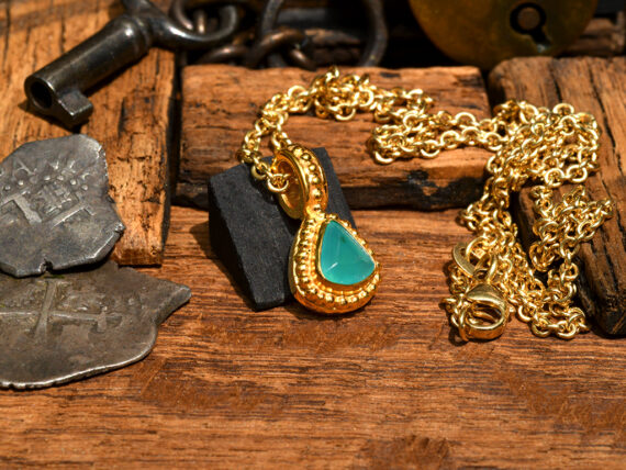 Gem Silica & Gold Pendant