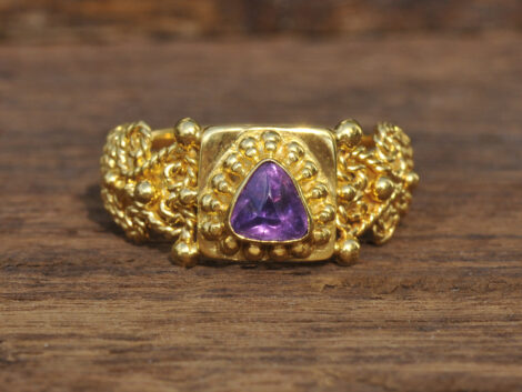 Purple Sapphire & Gold Ring