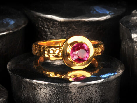 Strawberry Garnet & Gold Ring