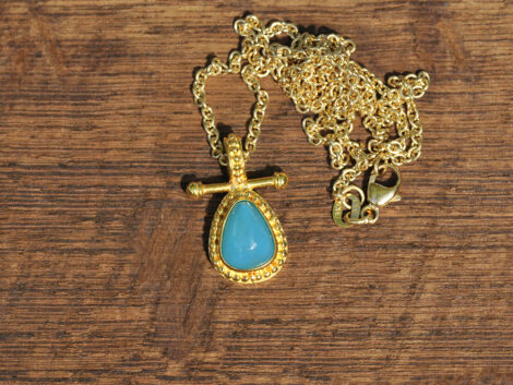Gem Silica & Gold Pendant